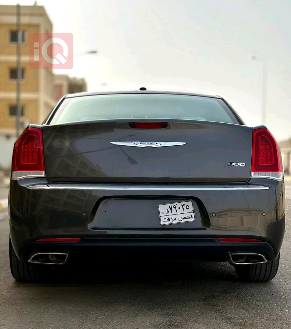 Chrysler 300